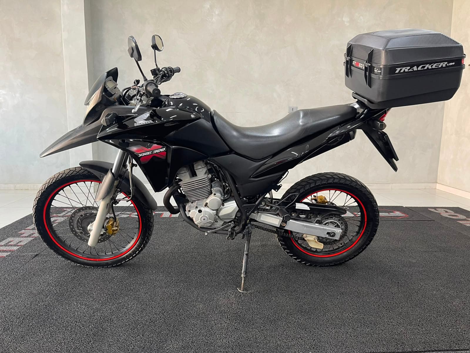 HONDA XRE XRE 300 foto 1