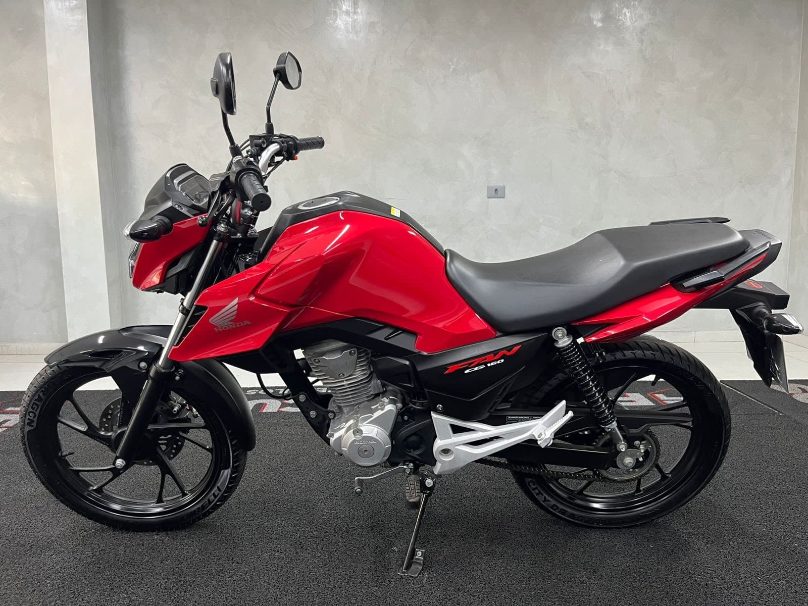 HONDA CG FAN foto 1